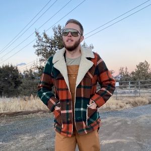 Meet your Posher, Andrew